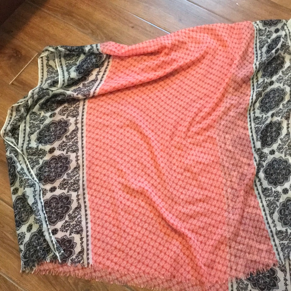 Oversized scarf